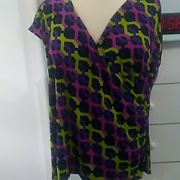 Liz Claiborne wrap top - Picture 2 of 5